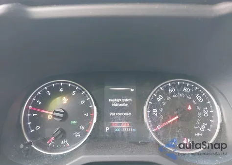 2019 Toyota Rav4 Xle from USA, damaged, VIN JTMP1RFV8KD014453